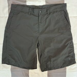 The. North Face Men's Gray Nylon Active Hiking Casual Outdoor Shorts Size 36